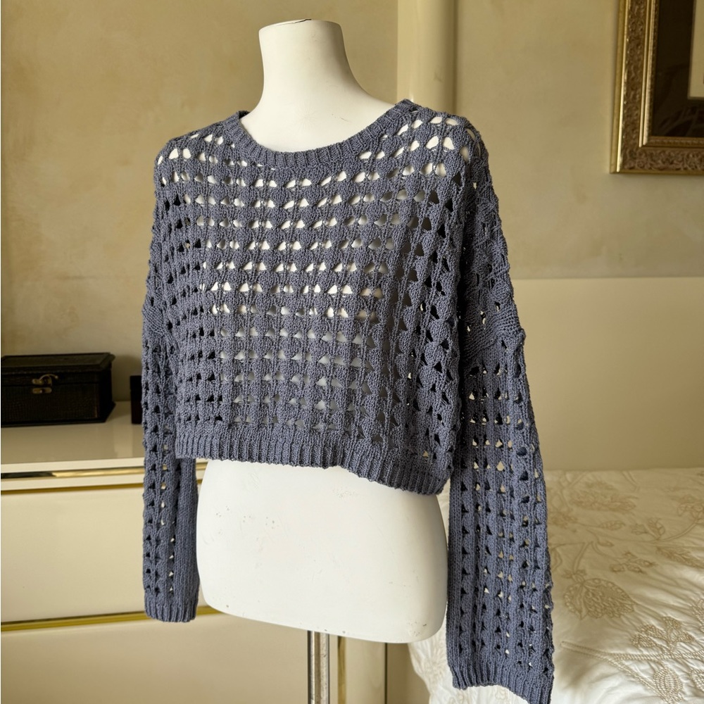 Yanga - crop top / sweatshirt . One Size . Blue / jeans . See thru